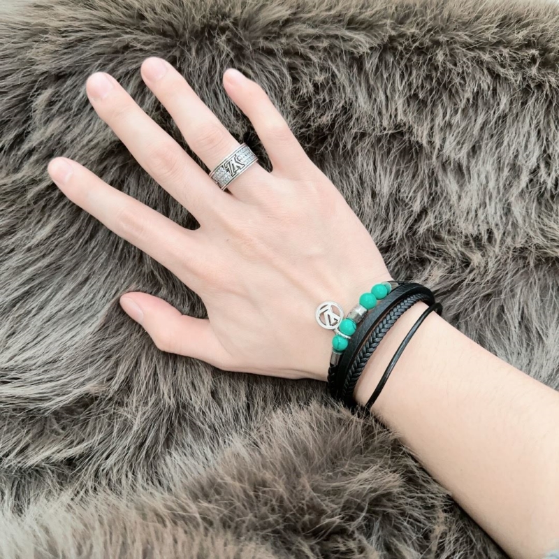 LV Bracelets